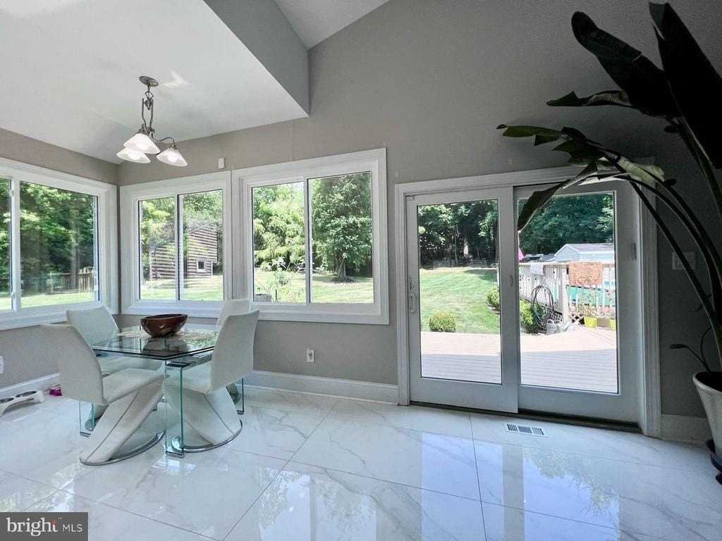 3332 Philmont Ave - Photo 5 of 28