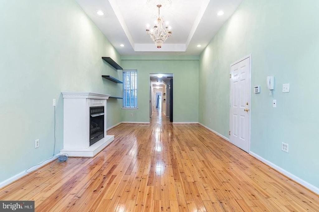 1523 Green St #1 - Photo 7 of 33