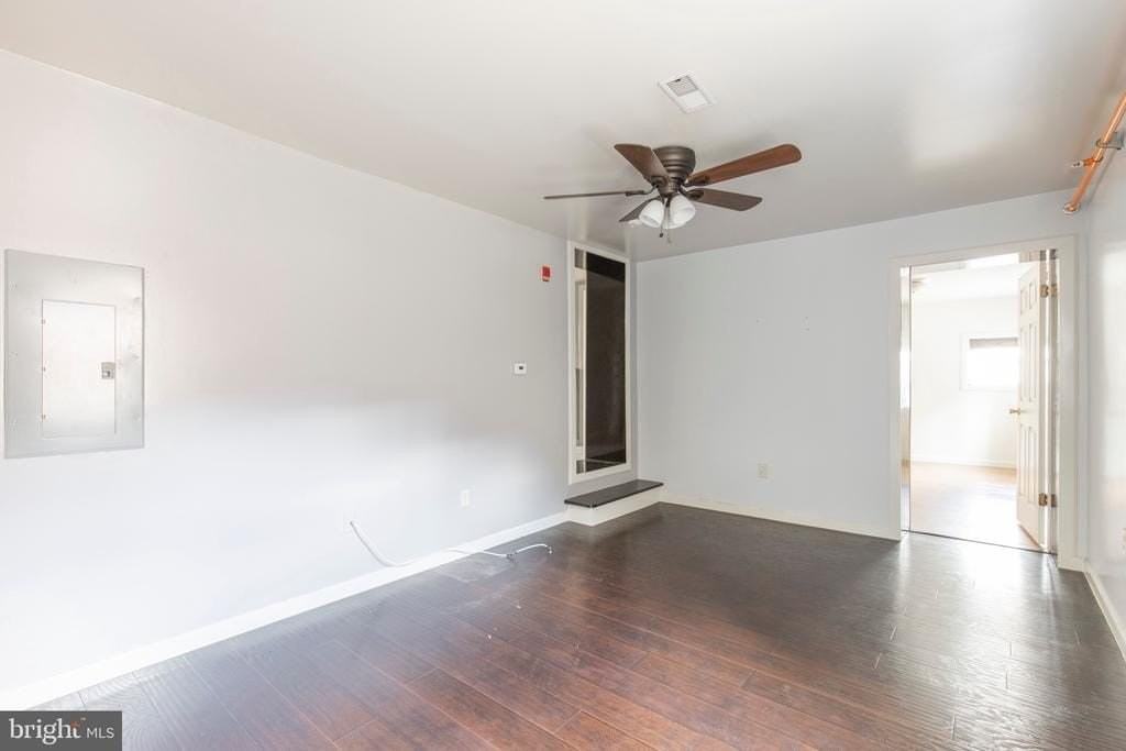 507 W Girard Ave #3R - Photo 3 of 15