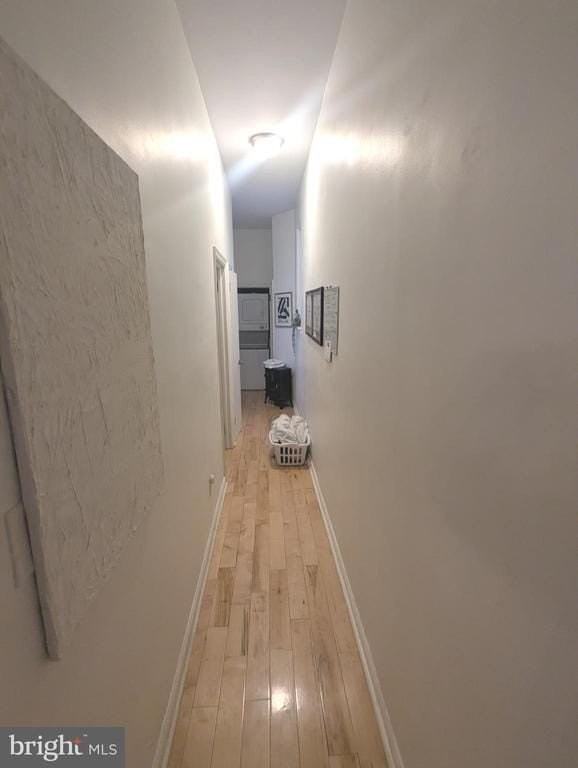 251 S 21st St #1R - Photo 5 of 14