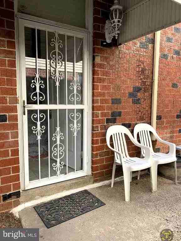 9358 Neil Rd #A - Photo 2 of 21