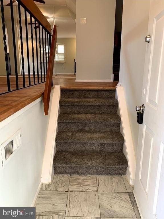 9358 Neil Rd #A - Photo 7 of 24
