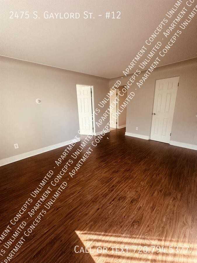 2475 S Gaylord St #12 - Photo 3 of 7