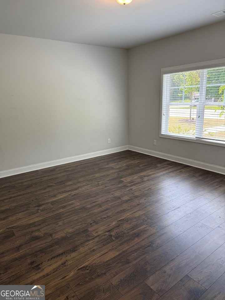 1204 Ainsworth Aly - Photo 7 of 27