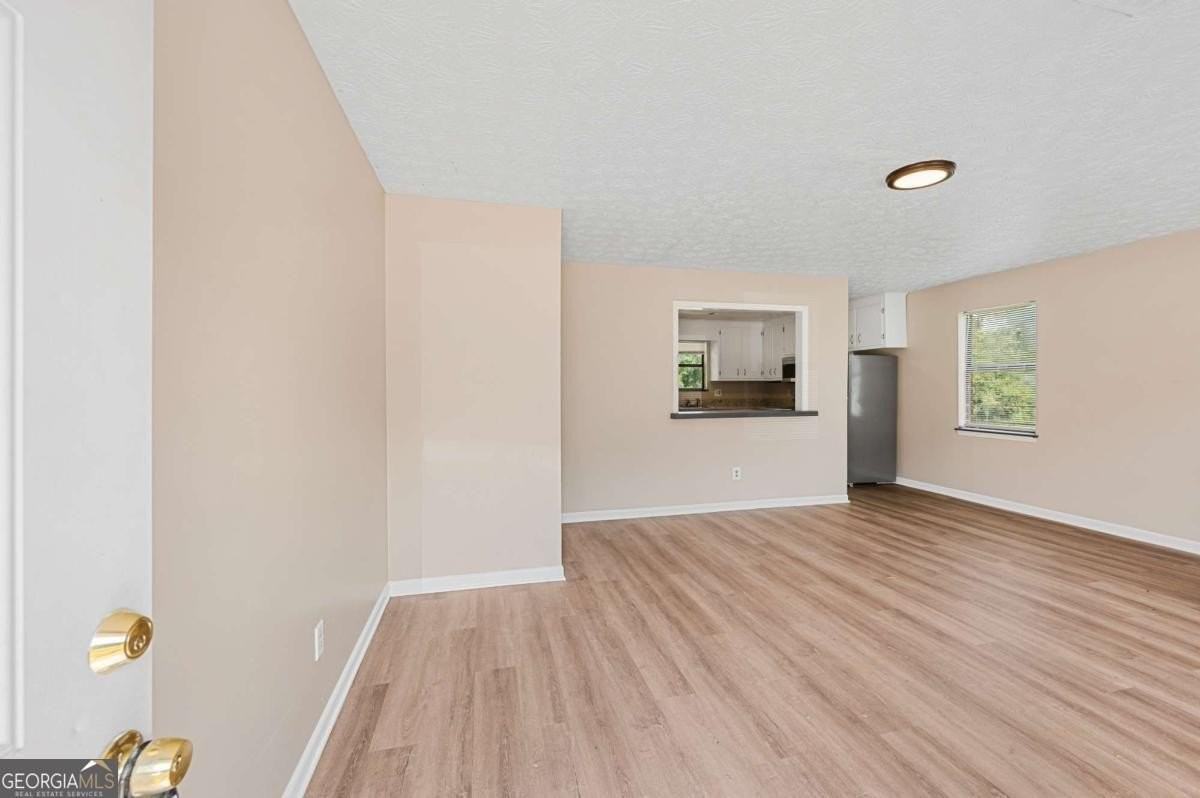 217 Tanglewood Dr #B - Photo 2 of 16