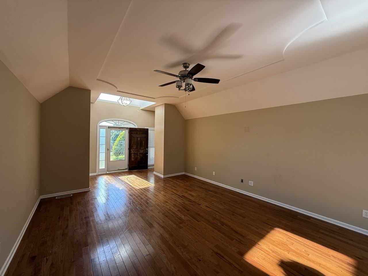 107 Blueberry Dr #1 - Photo 7 of 32