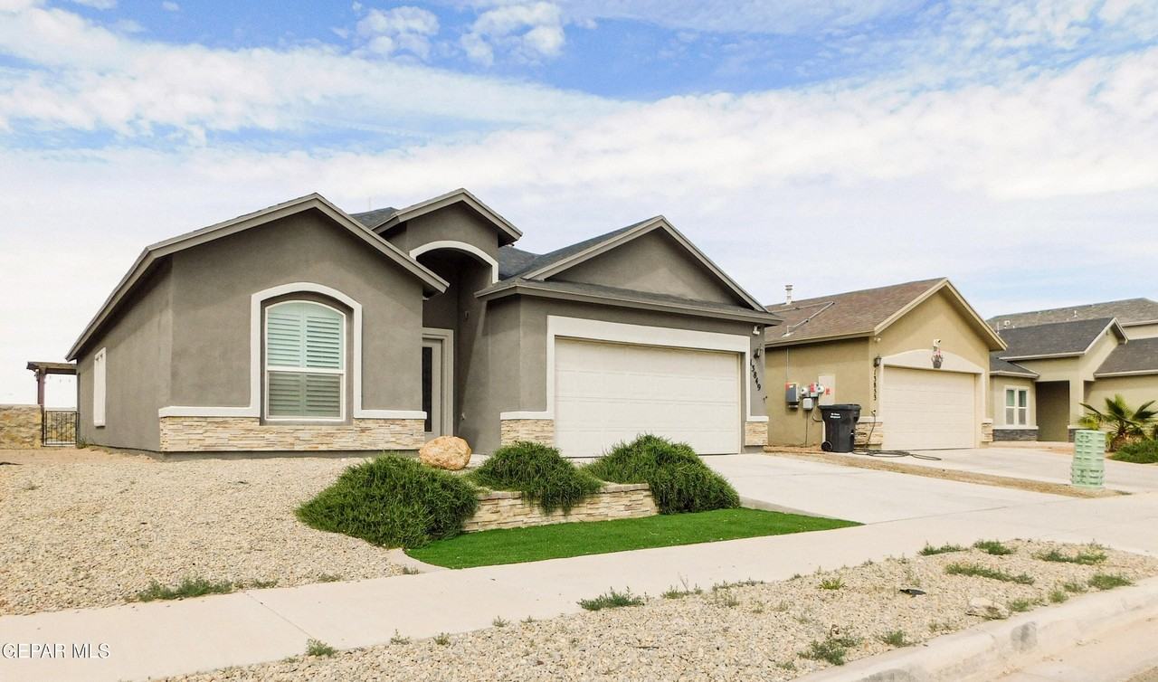 13849 Sky Harbor Ave - Photo 2 of 43