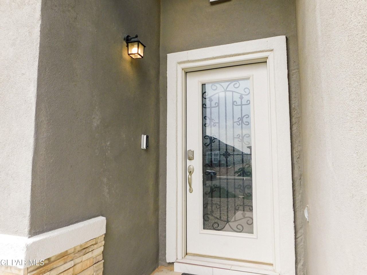 13849 Sky Harbor Ave - Photo 6 of 43