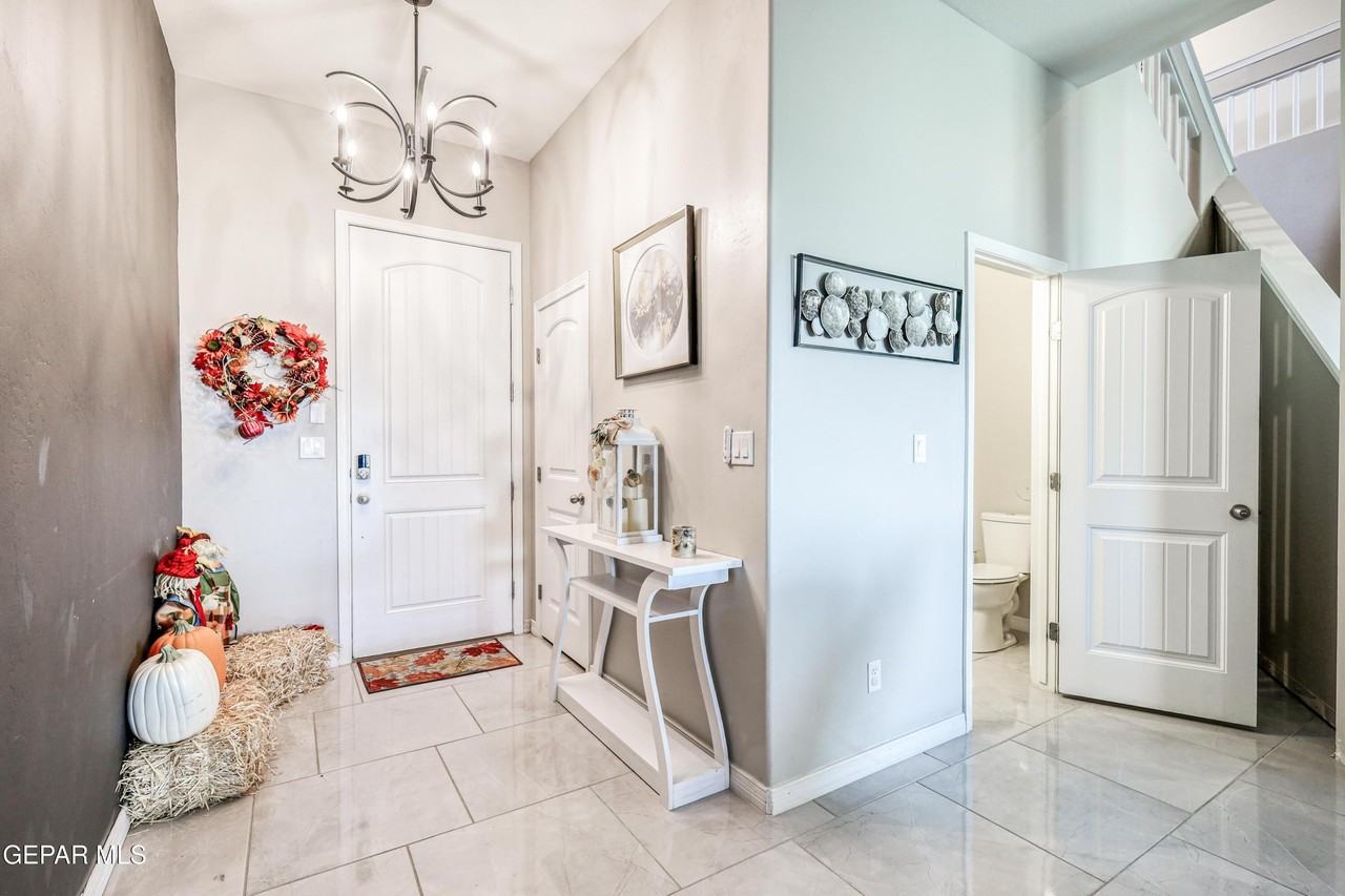 2375 Enchanted Peaks Ln - Photo 6 of 50