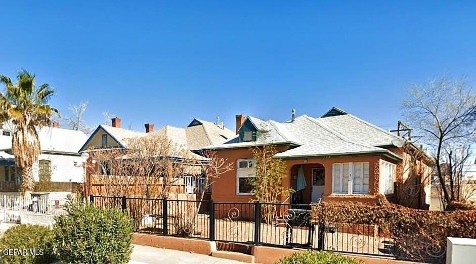 1114 N El Paso St #2 - Photo 2 of 13