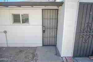 featured image of 2111 Portland Ave #2