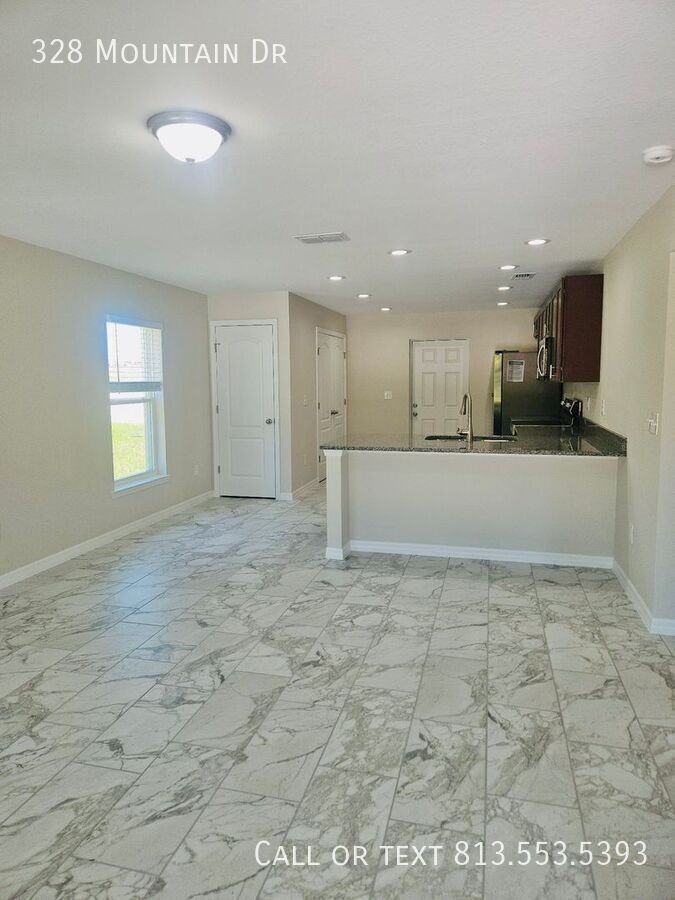 328 Mountain Dr - Photo 4 of 22