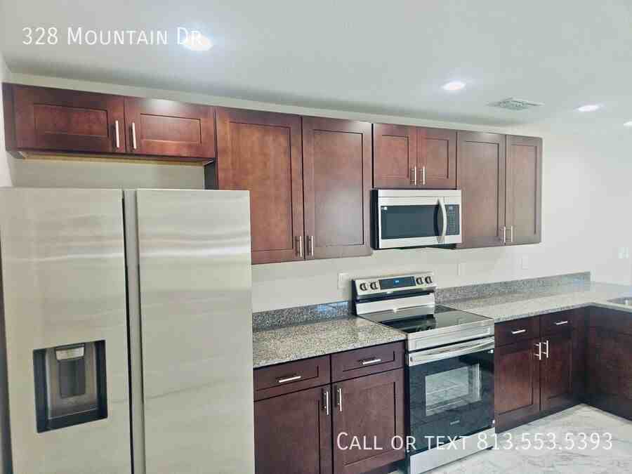 328 Mountain Dr - Photo 6 of 22