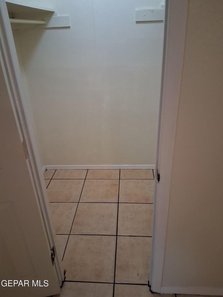 2807 Beachcomber Dr - Photo 7 of 15