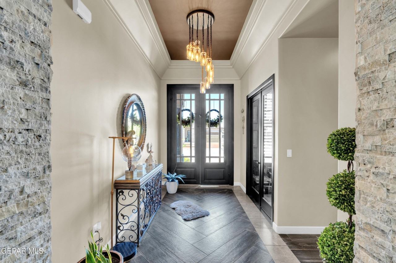 14812 Long Shadow Ave - Photo 7 of 50