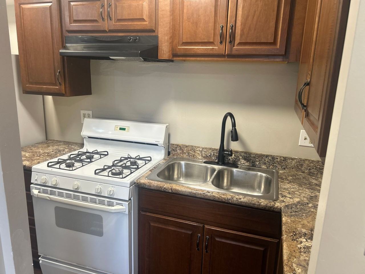 5018 W 24th Pl #BC - Photo 3 of 9