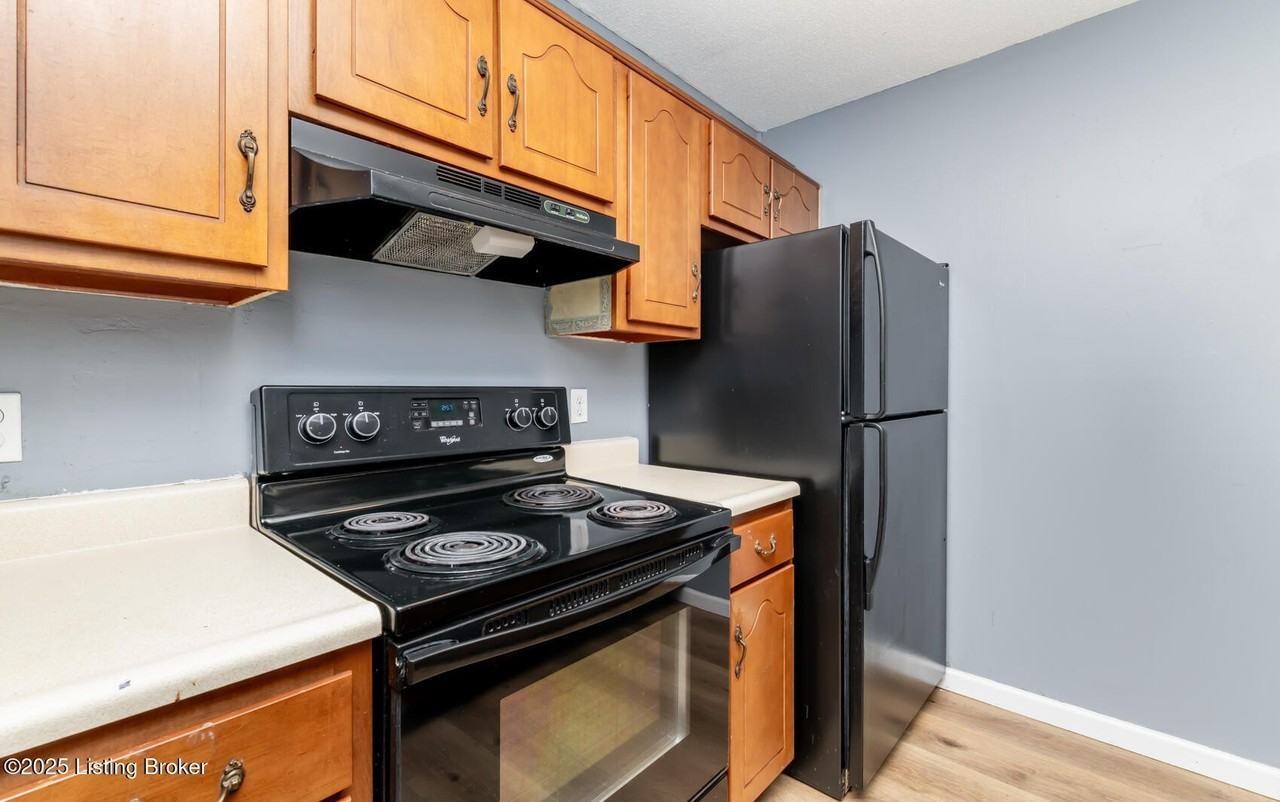 530 Independence Ct - Photo 5 of 20