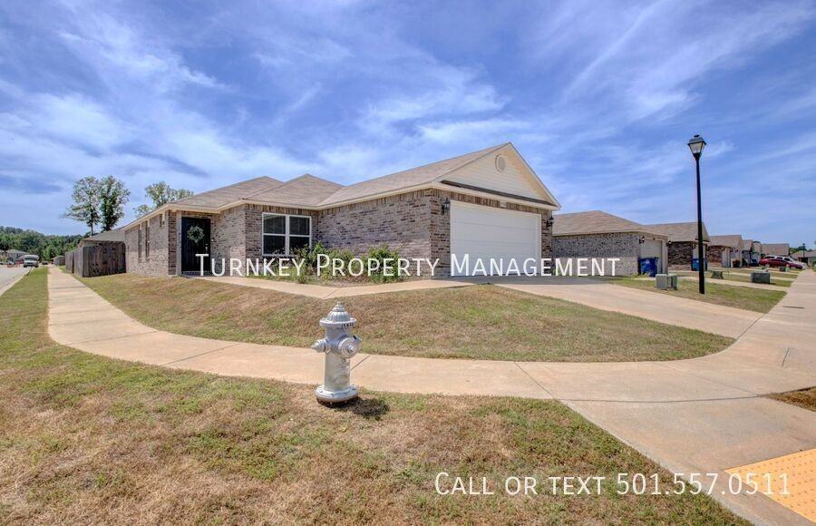 10500 Darla Ln - Photo 2 of 16