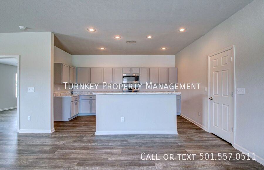 10500 Darla Ln - Photo 5 of 16