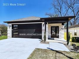 featured image of 3015 Main St