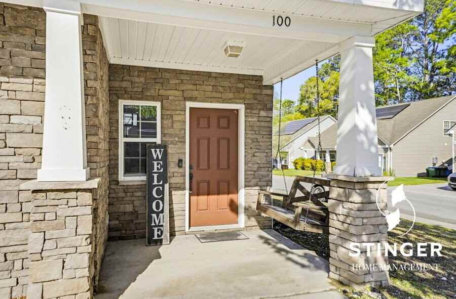 100 Patriot Ct - Photo 2 of 36