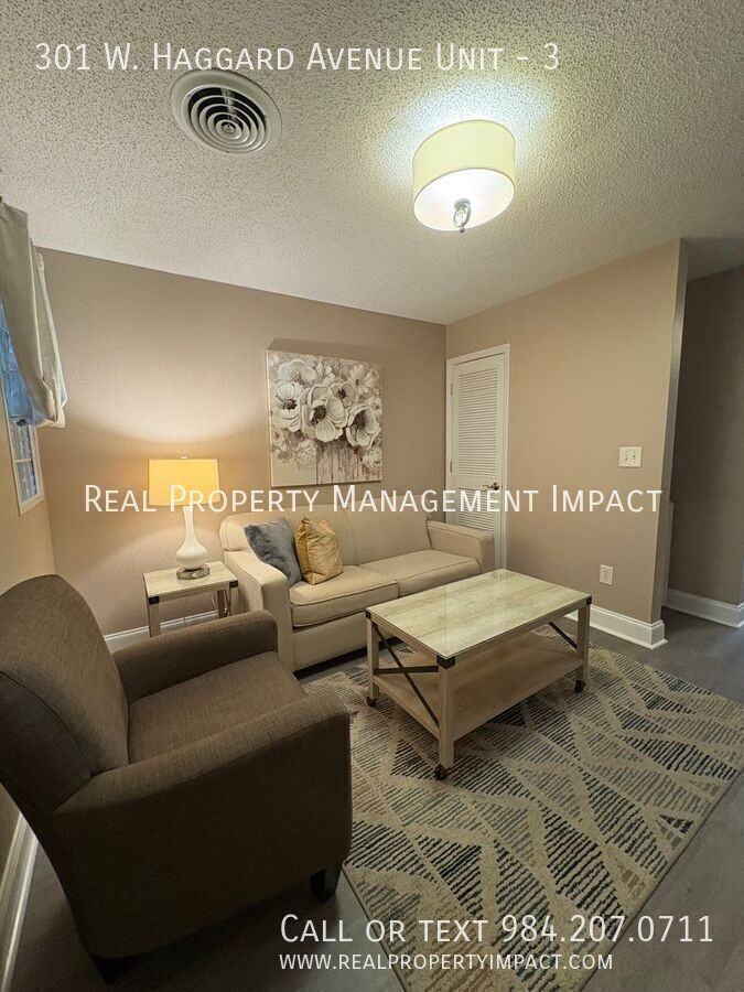 301 W Haggard Ave #3 - Photo 4 of 20