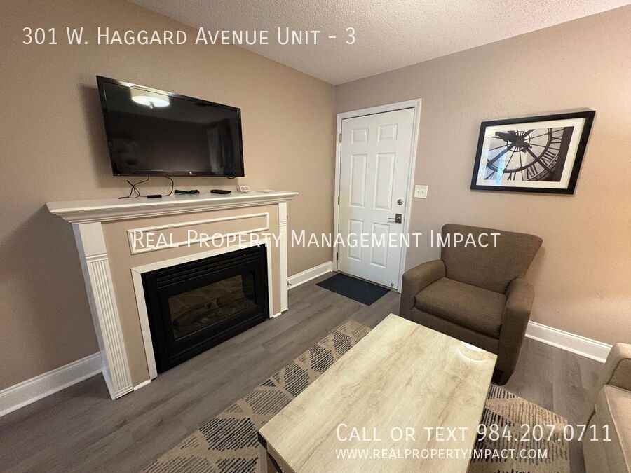 301 W Haggard Ave #3 - Photo 5 of 20