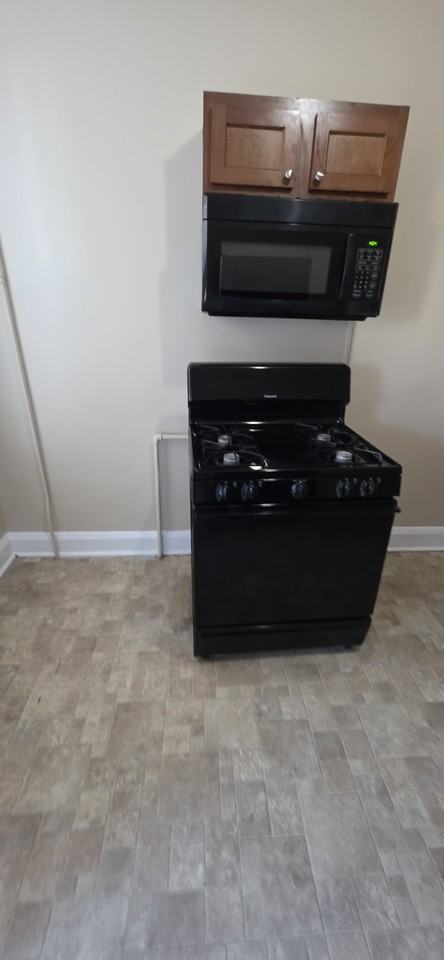 2826 Mayfield Ave - Photo 7 of 11