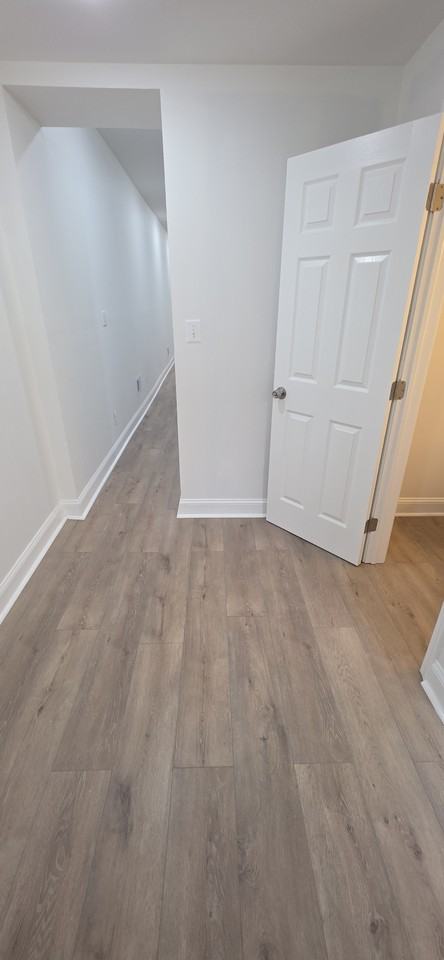 222 N Glover St - Photo 5 of 11