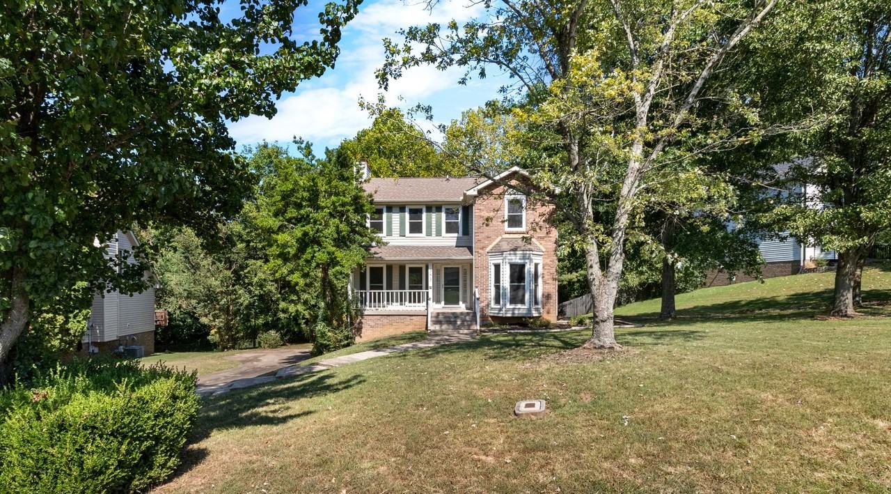 383 Bosca Ct - Photo 4 of 37