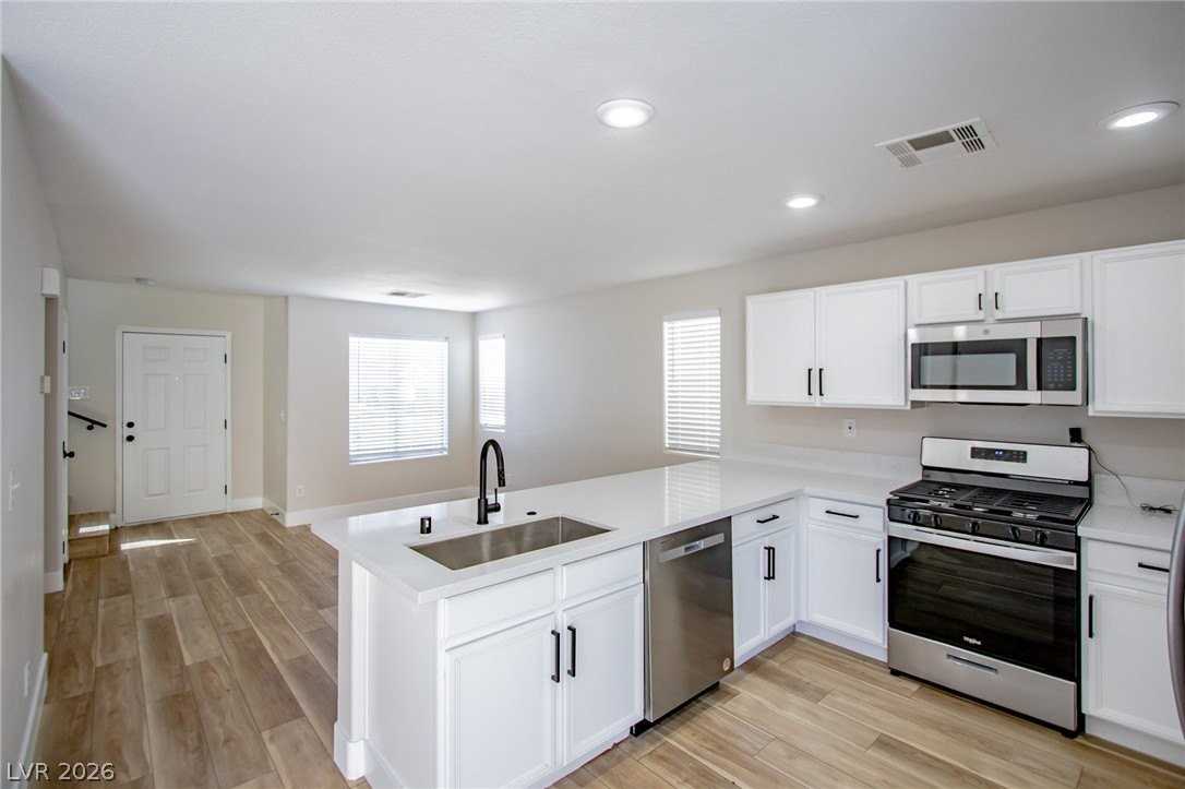 2108 Sandy Ln - Photo 6 of 27