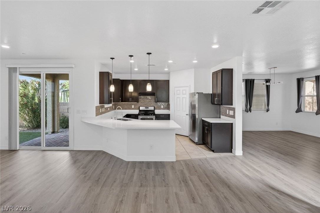 169 Fulgora St - Photo 7 of 39