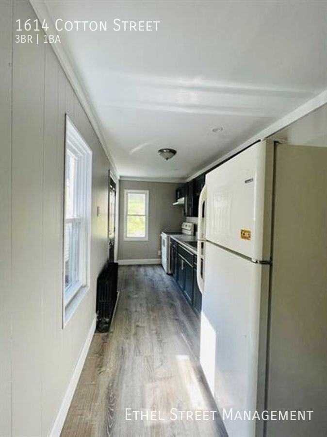 1614 Cotton St - Photo 3 of 13