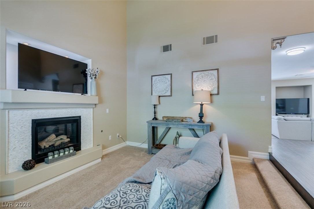 7628 Whispering River St - Photo 4 of 36