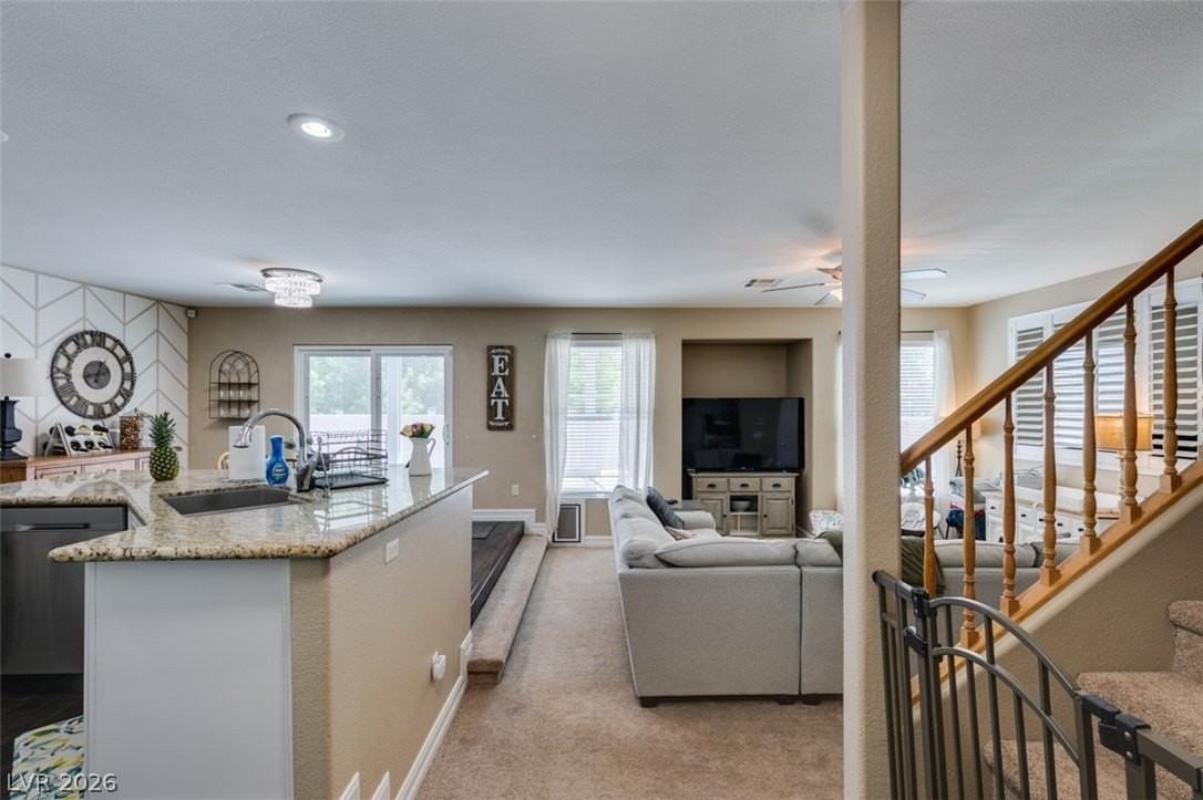 7628 Whispering River St - Photo 6 of 36