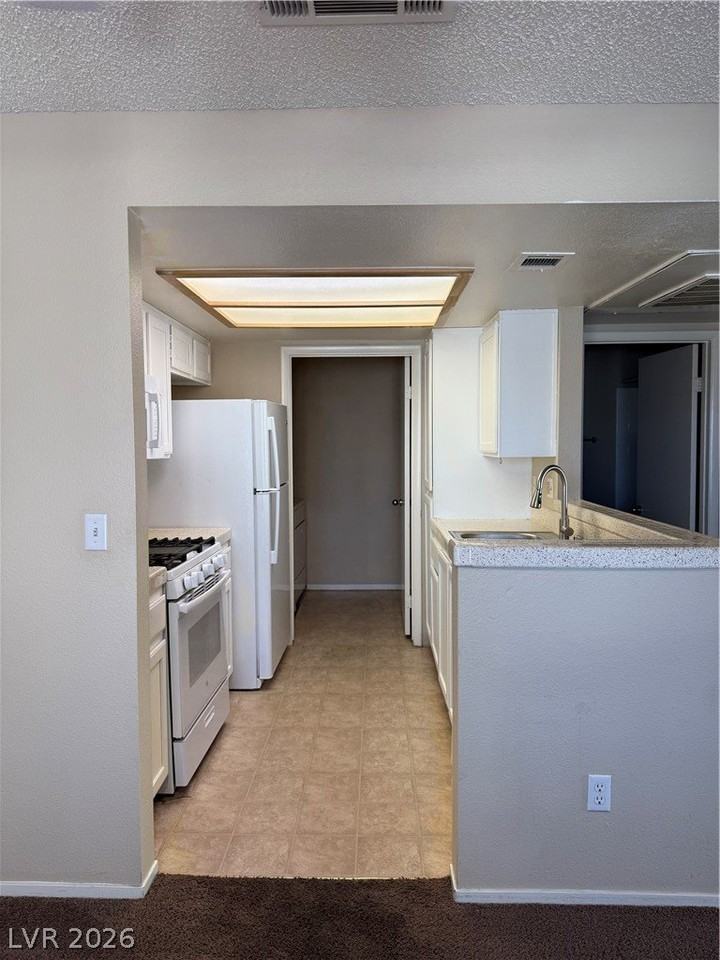 7100 Pirates Cove Rd #2017 - Photo 6 of 16