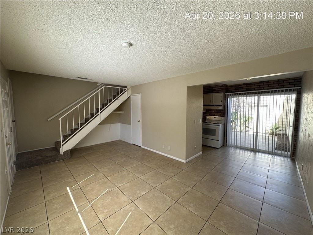 4713 Mill Valley Dr - Photo 2 of 30