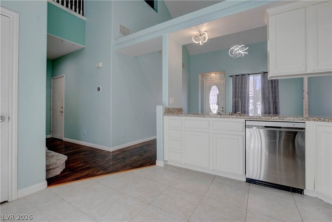 5999 Quiet Glow Ave - Photo 7 of 33