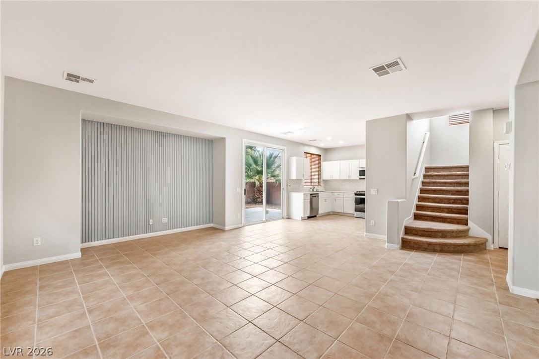 10550 Cedar Run Ct - Photo 4 of 25