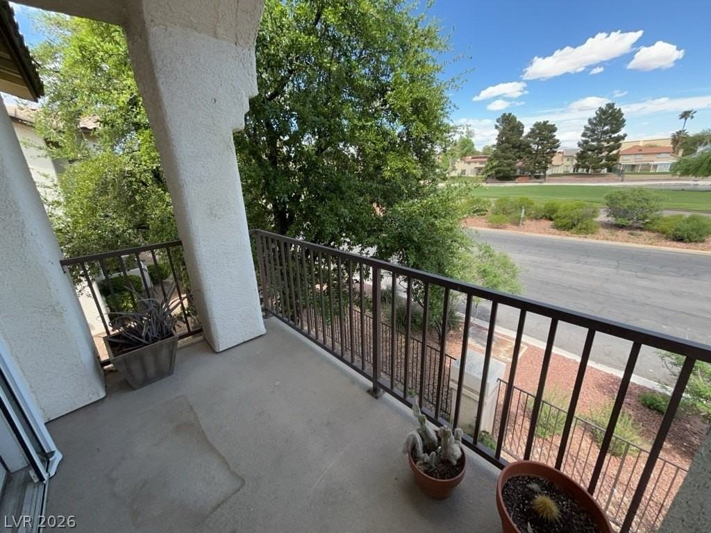 4810 Black Bear Rd #201 - Photo 3 of 9