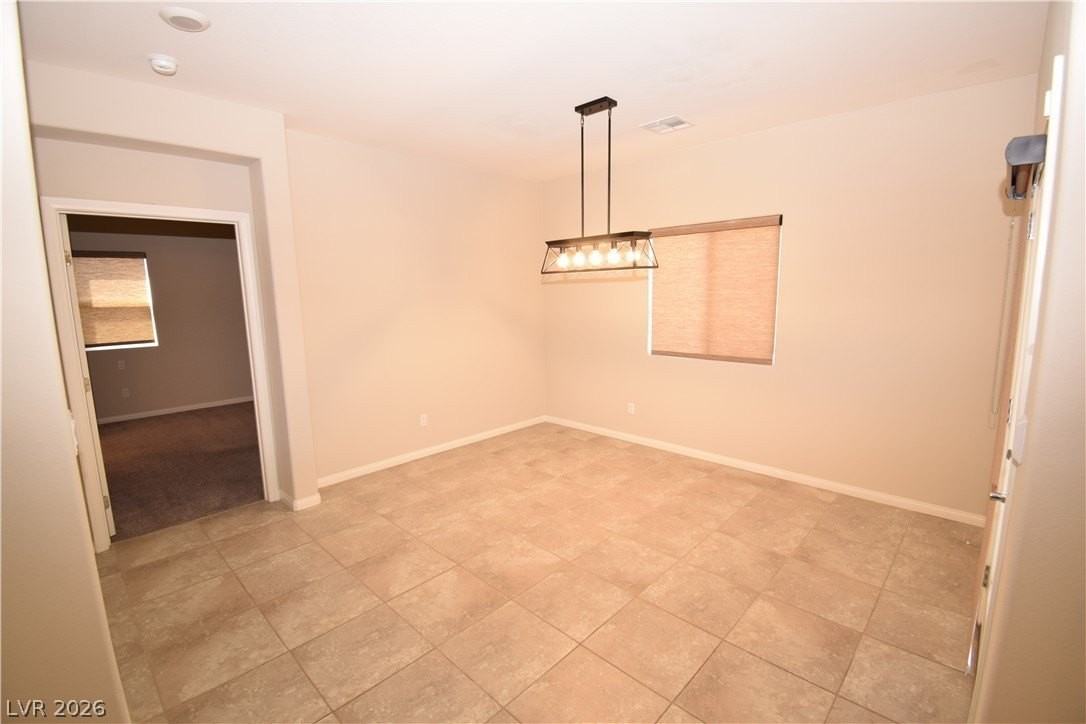 7915 Silky Ct - Photo 5 of 20