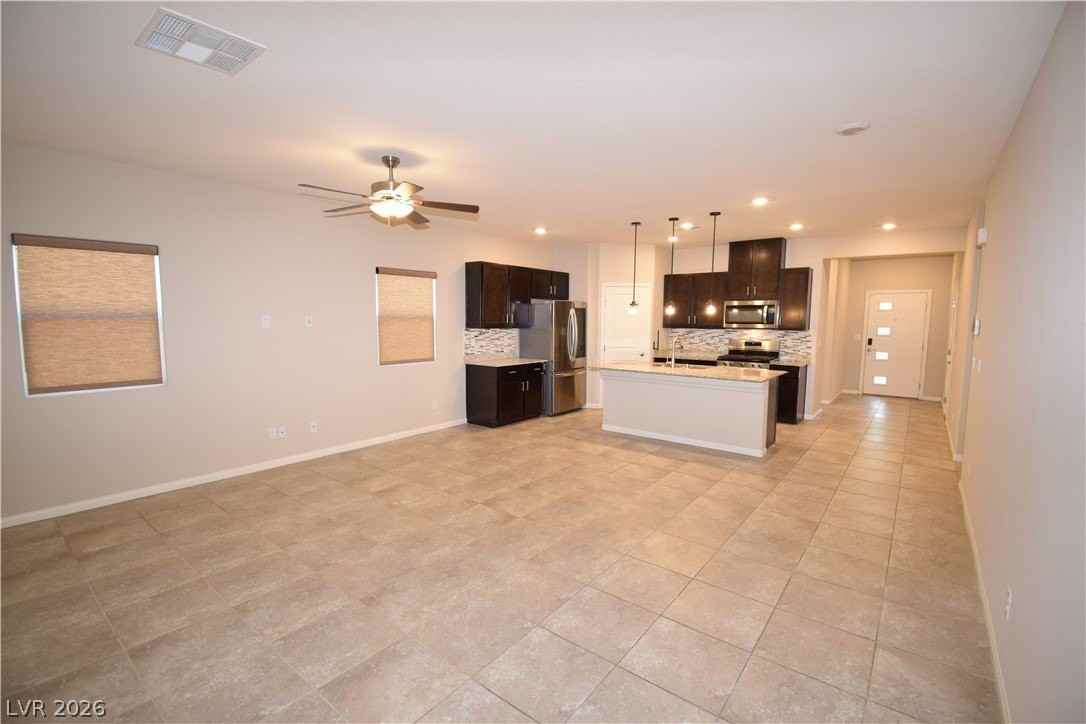 7915 Silky Ct - Photo 6 of 20