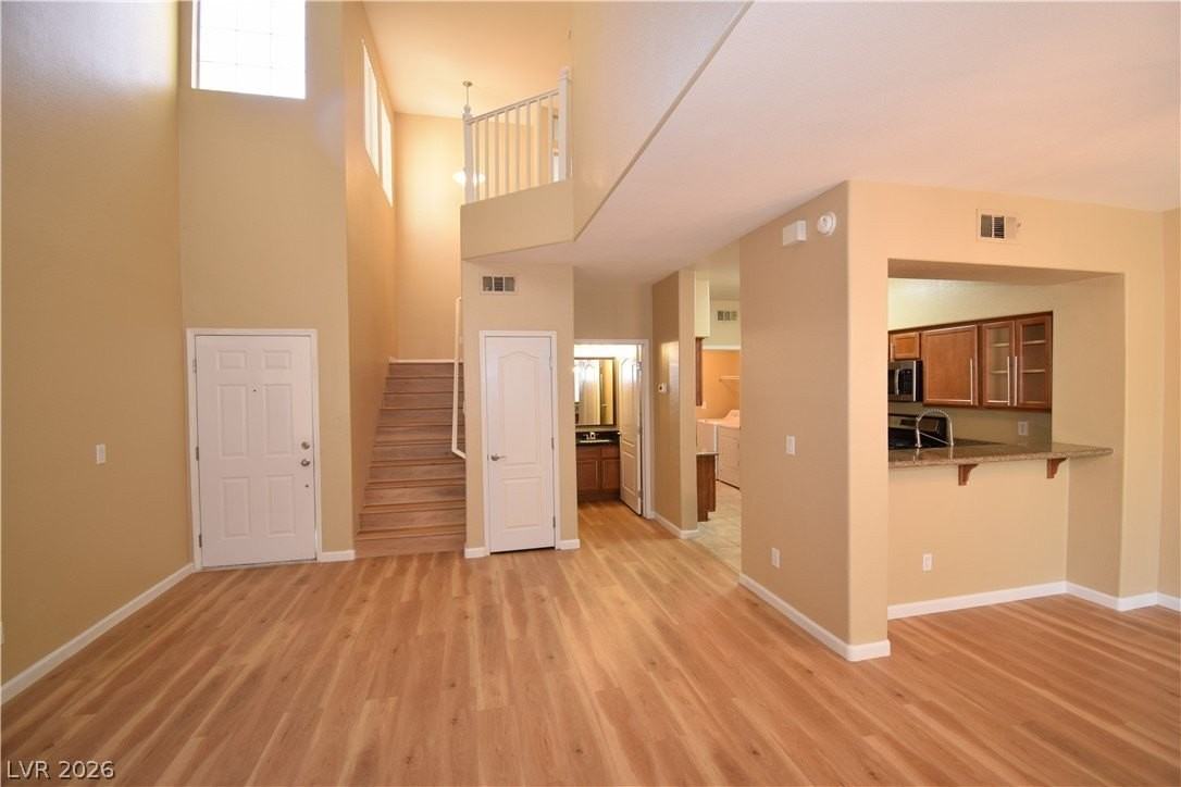 1613 Queen Victoria St #103 - Photo 6 of 26