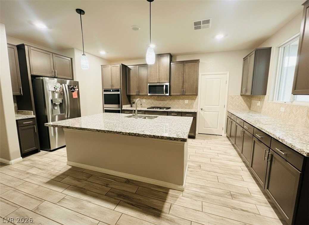 7447 Ardenno St - Photo 2 of 28