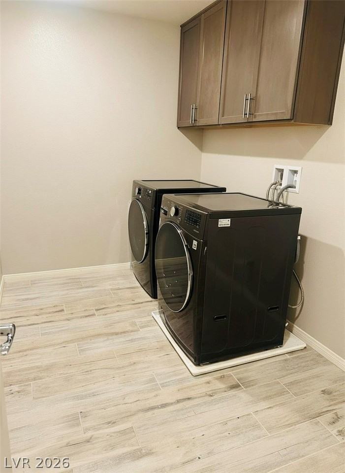 7447 Ardenno St - Photo 7 of 28