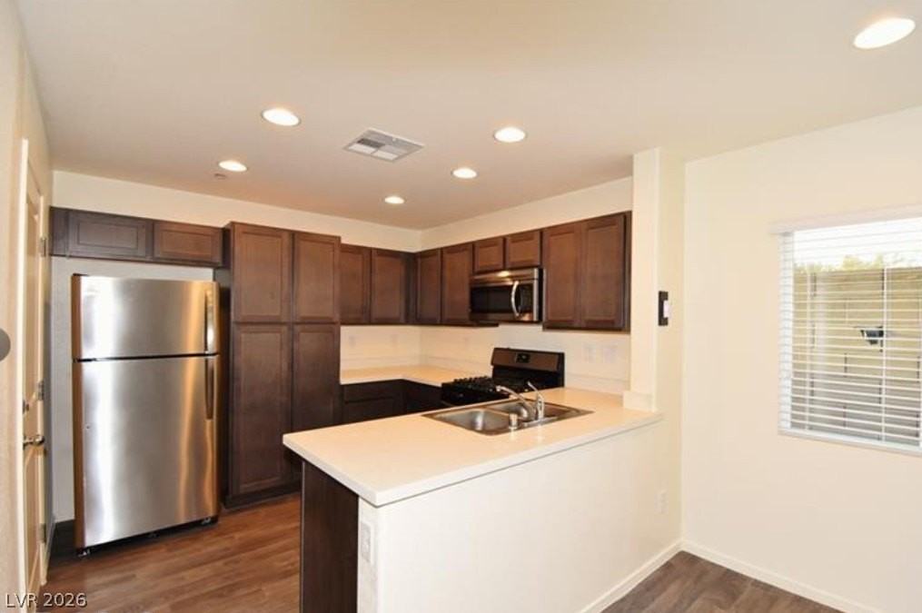 4135 Chamisa Cove St - Photo 6 of 16