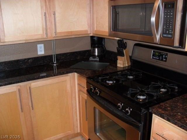 230 E Flamingo Rd #321 - Photo 3 of 21