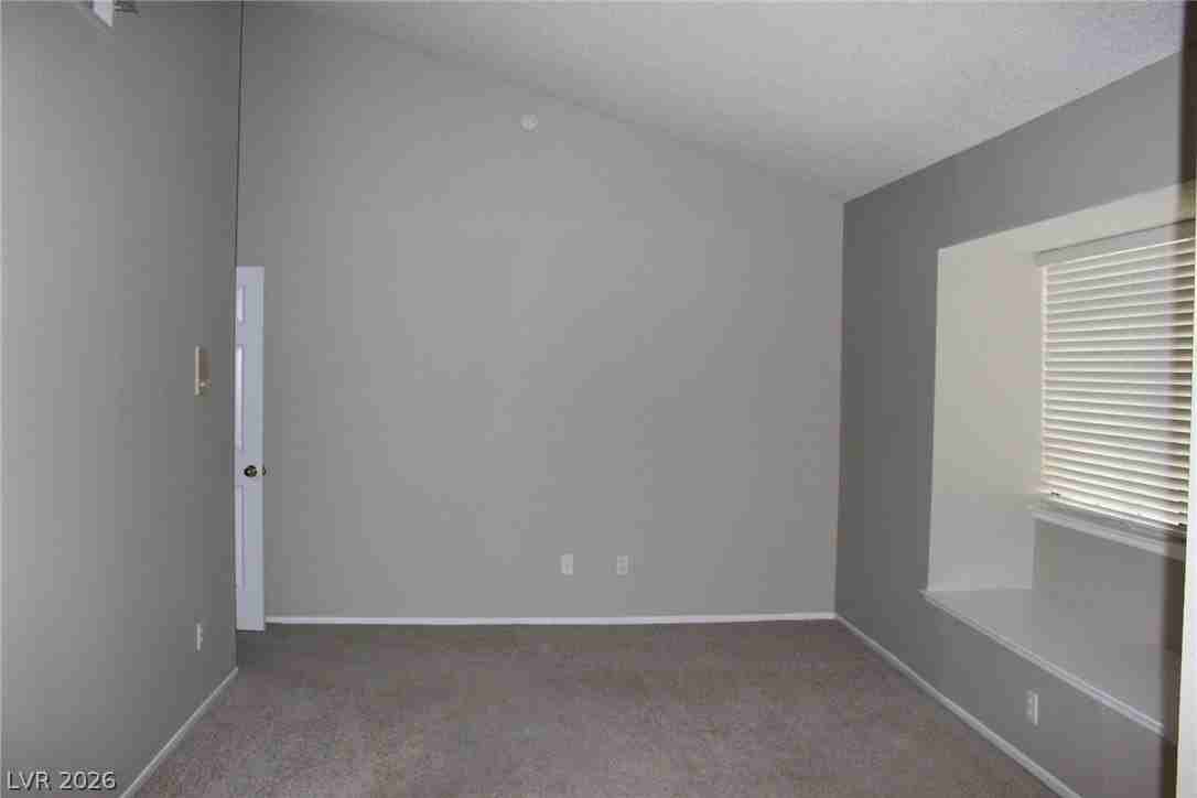 602 Cervantes Dr - Photo 5 of 36