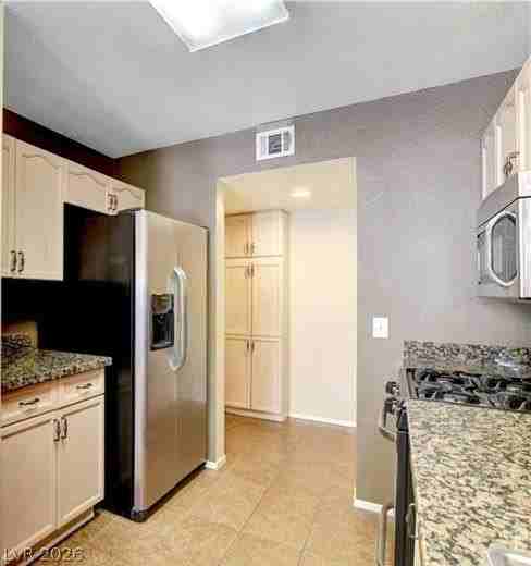 8456 Indigo Sky Ave - Photo 6 of 10