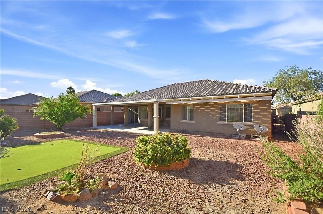 5707 Golden Leaf Ave - Photo 4 of 31